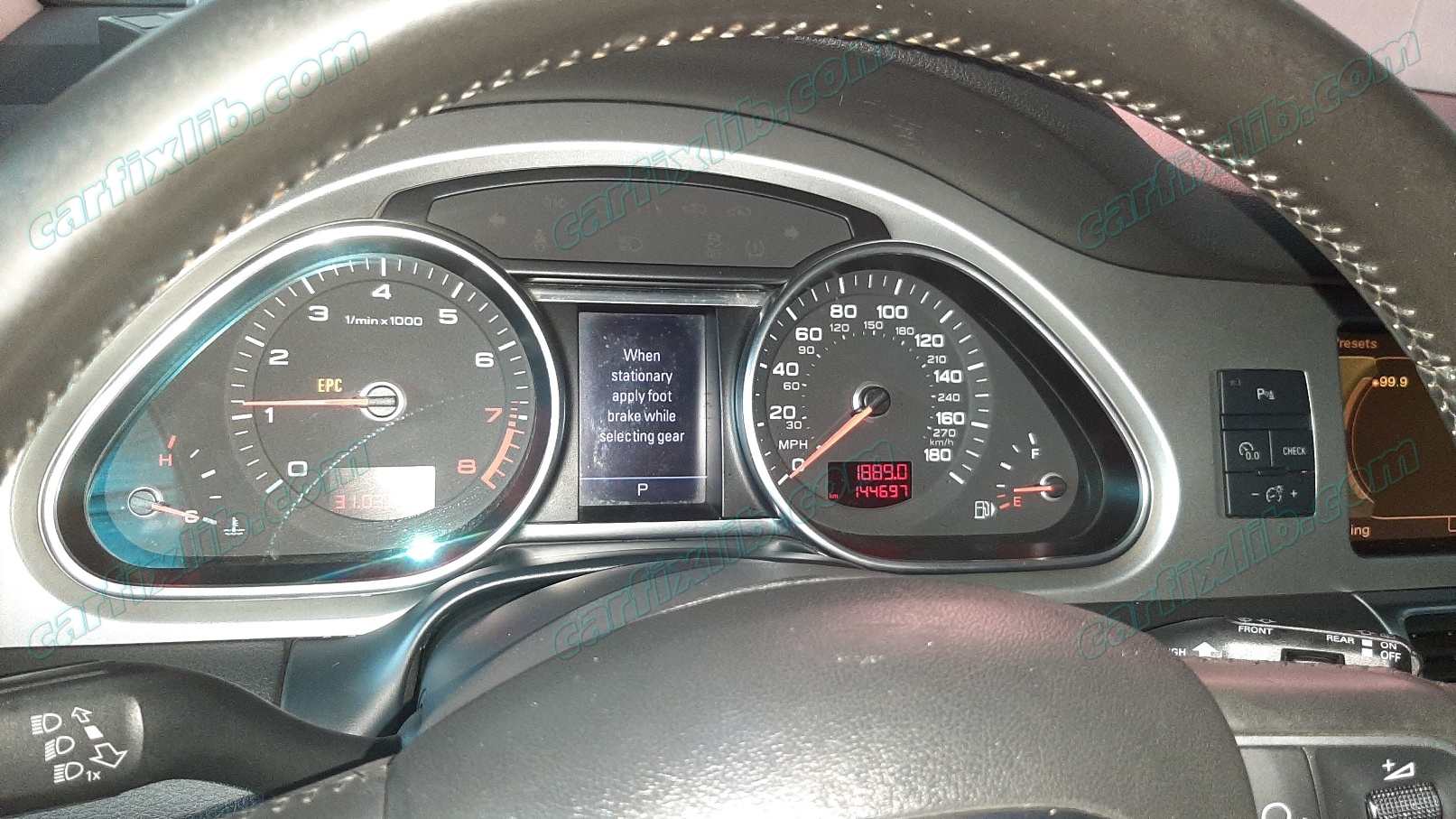 Audi Q7 EPC warning light